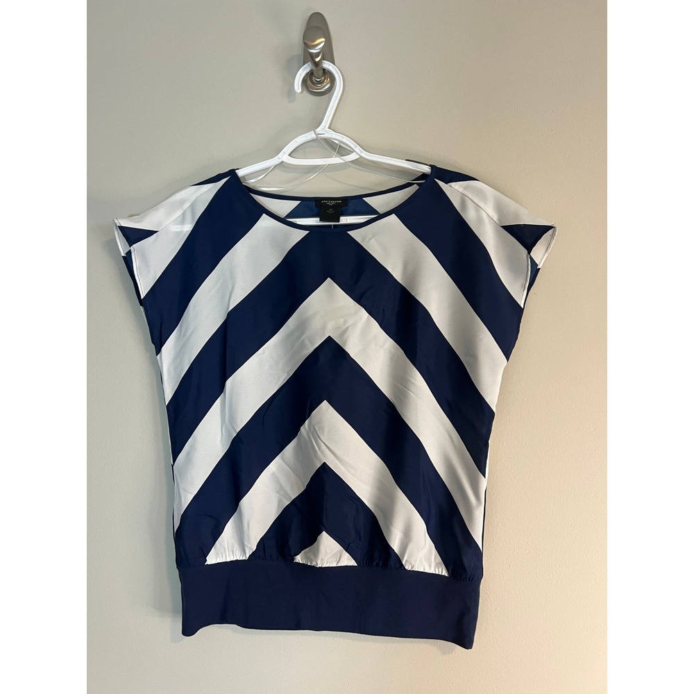 Ann Taylor Navy Blue White Chevron Stripe Blouson Top XS NWT 318511